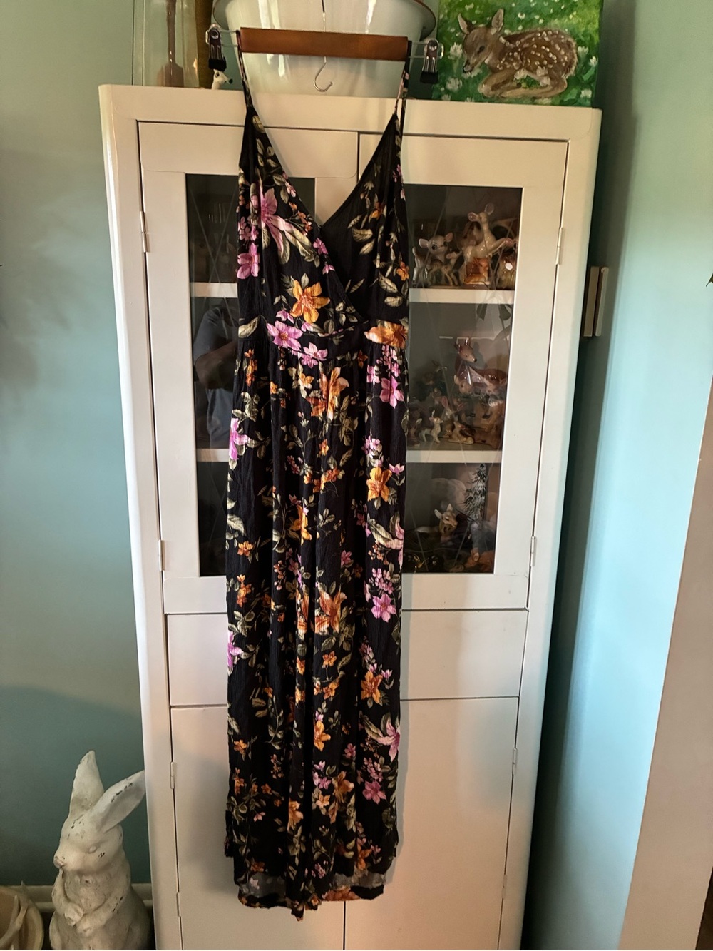 American Eagle sz M Floral Romper with Pink & Yellow Blooms side leg slits euc